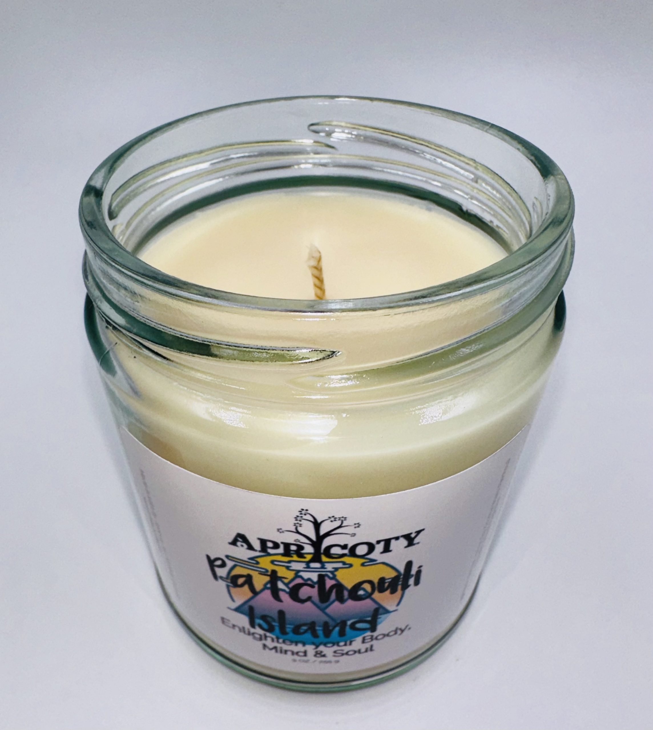 Apricoty's Patchouli Island Candle - Image 2