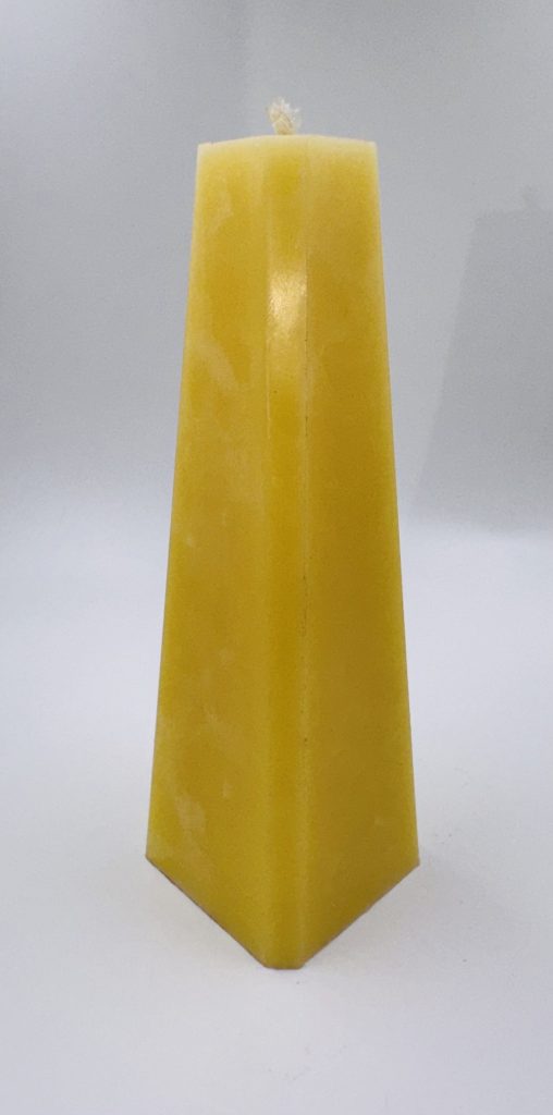 Pyramide Beeswax Pillar